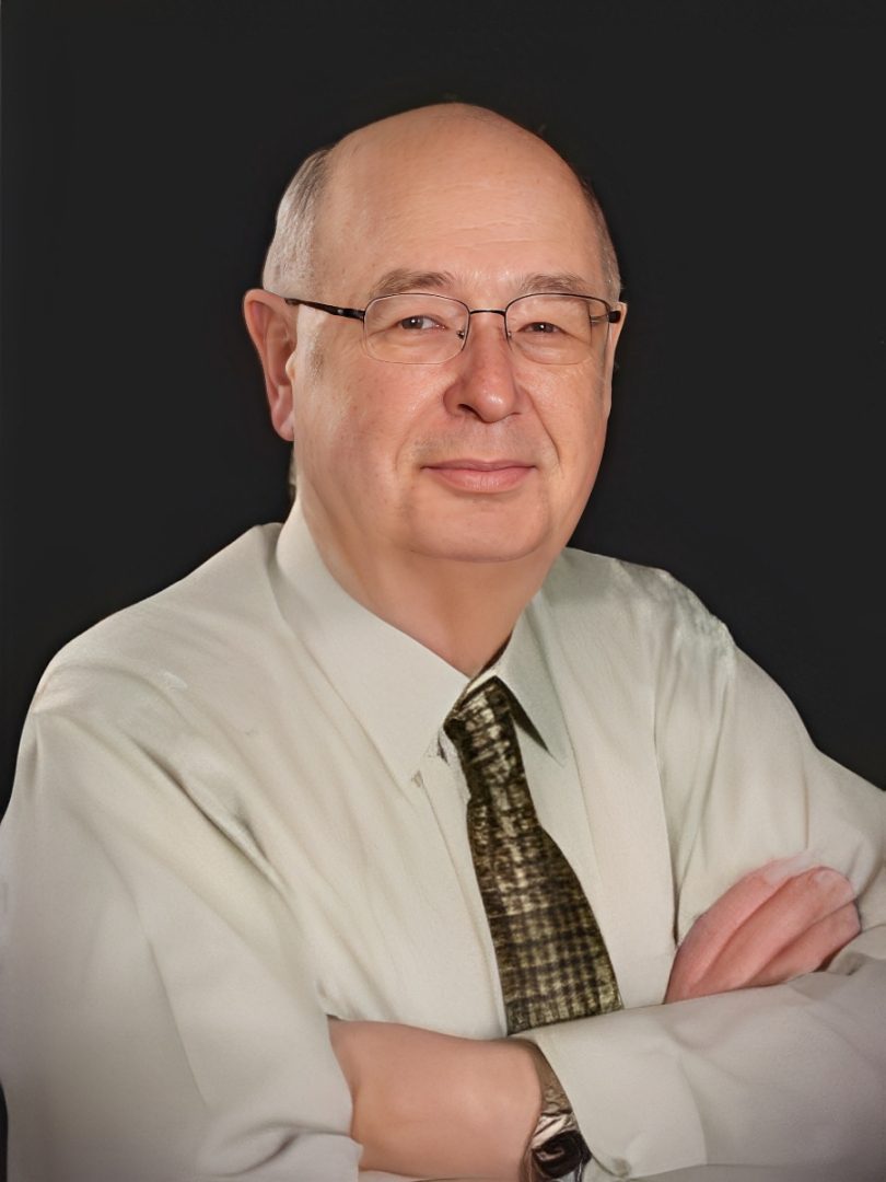 Elderly man in a formal shirt